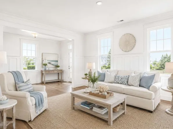 3123 E Ocean View Ave, Norfolk, VA 23518