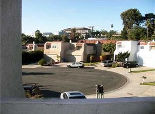 859-61 Mola Vista Way, Solana Beach, CA 92075