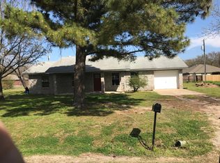 126 Nautical Rd, Gun Barrel City, TX 75156