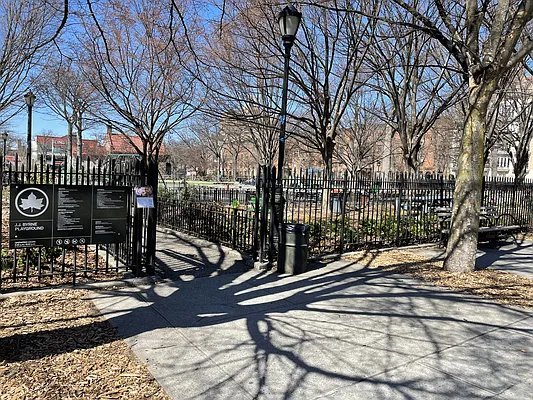 Rented by Douglas Elliman | media 16