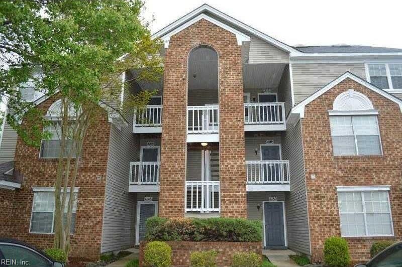 1st image of 4221 Laurel Green Cir