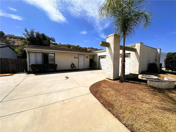 2863 Roseann Ave, Escondido, CA 92027