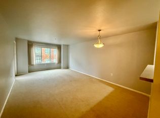 4343 Roosevelt Way NE #309A, Seattle, WA 98105