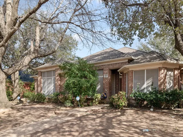 1205 Bedford Ln, Lewisville, TX 75077