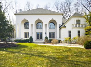 32432 Nottingham Dr, Avon Lake, OH