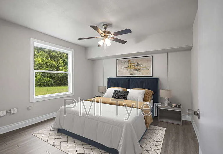 1806 W Oakwood St — Photo 8