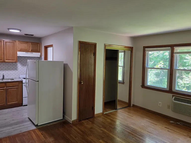 325 Mansfield St #C2 — Photo 8