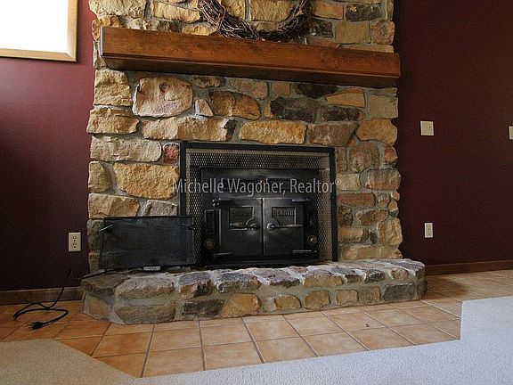 5th image of 2517 Willowood Dr