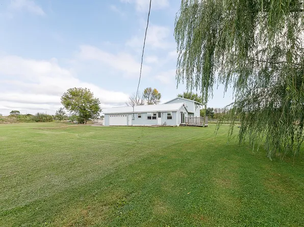 W726 County Road H, Fremont, WI 54940
