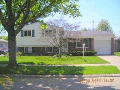 1st image of 38107 Ross St