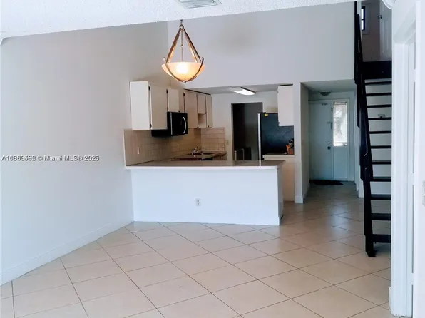 6943 SW 40th St, Miramar, FL 33023