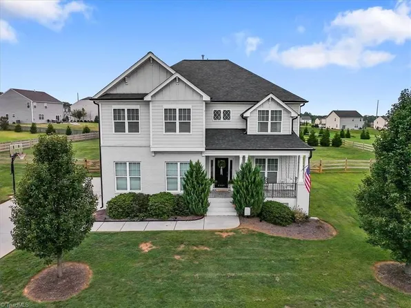 8409 Exmoor Trce, Browns Summit, NC 27214