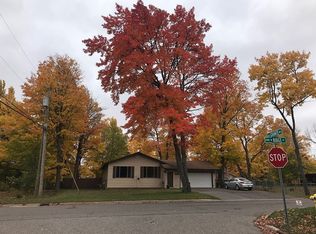 2001 W Ridge St, Marquette, MI 49855