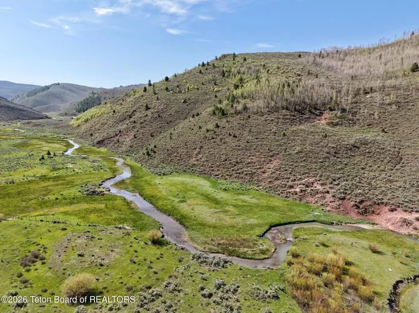 365 Igo Rd, Cokeville, WY 83114
