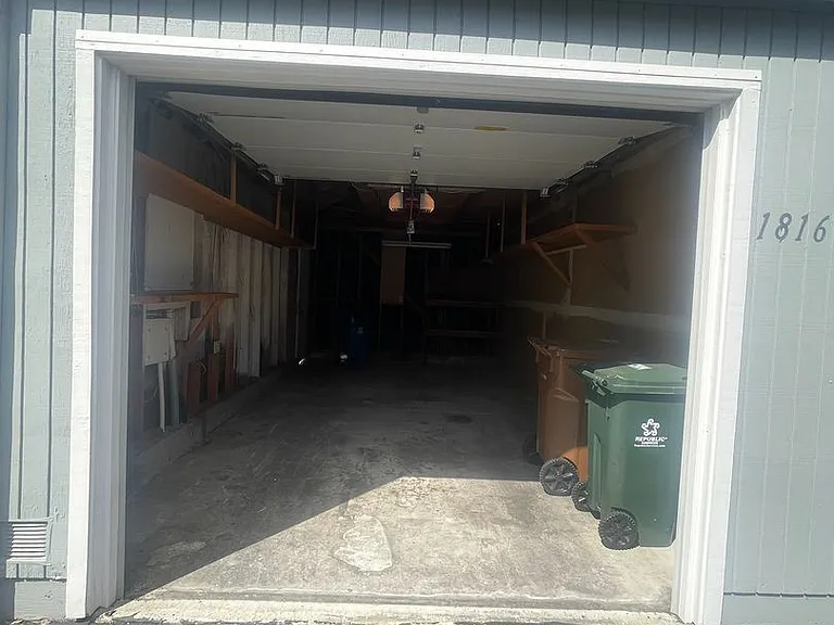 1816 Shirley Dr — Photo 13