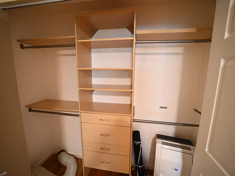 50 Green St #308 — Photo 11