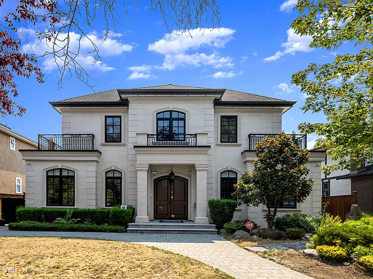 1332 W 51st Ave — Photo 32