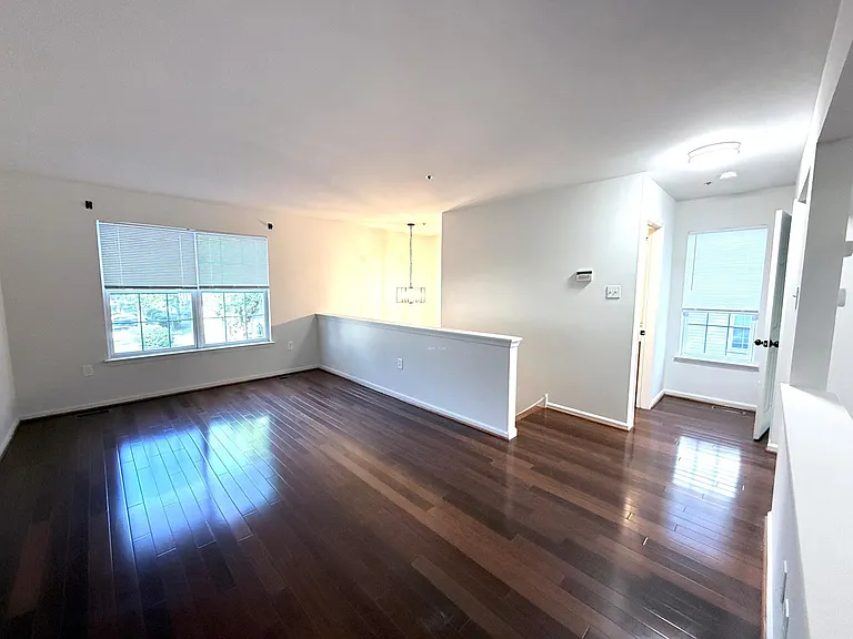 610 Brentwood Ct — Photo 38
