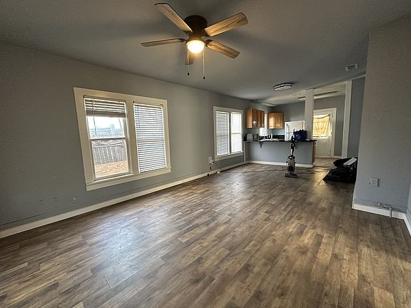 2nd image of 741 Ross Ave