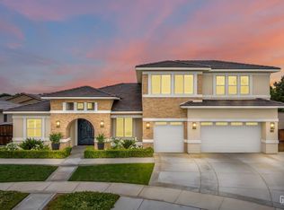 12102 Celestine Ln, Bakersfield, CA 93311