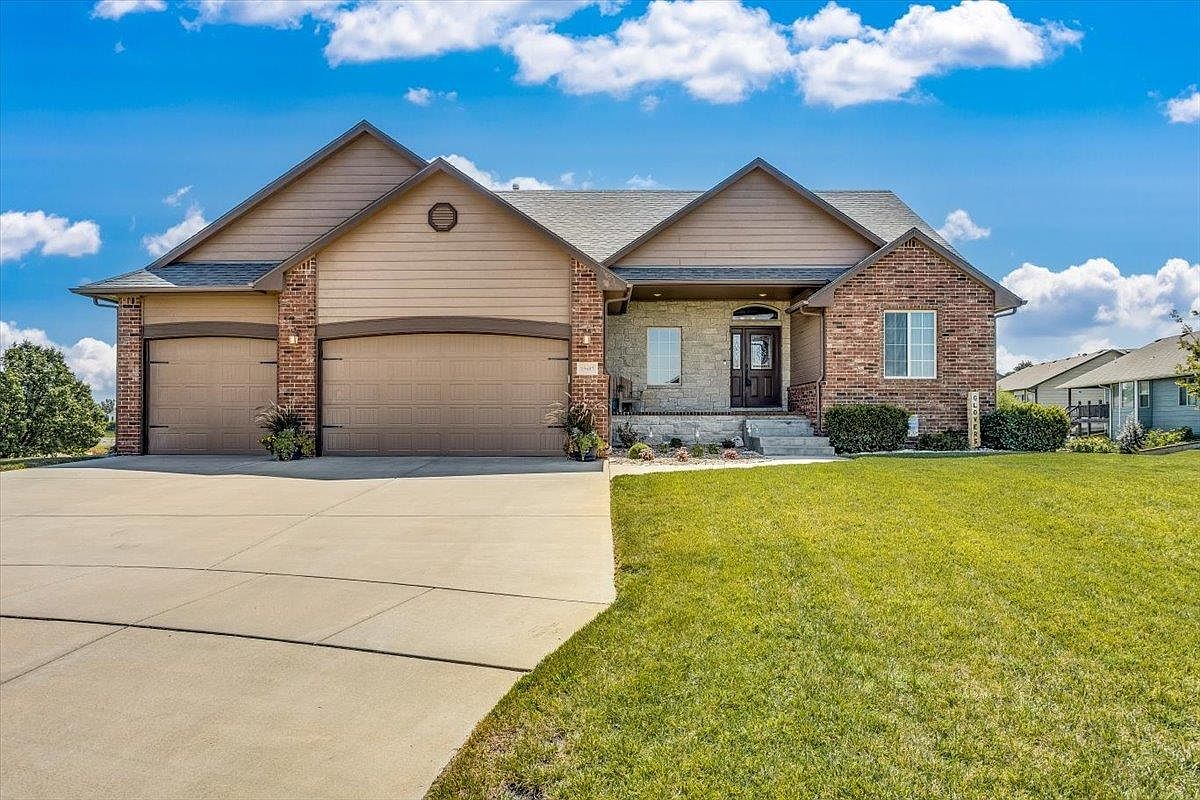 15607 E Hazel Nut Cir, Wichita, KS 67230 Zillow