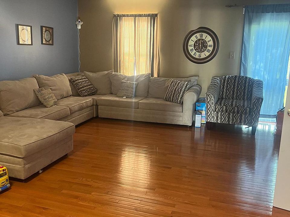 2nd image of 8537 Ritchboro Rd