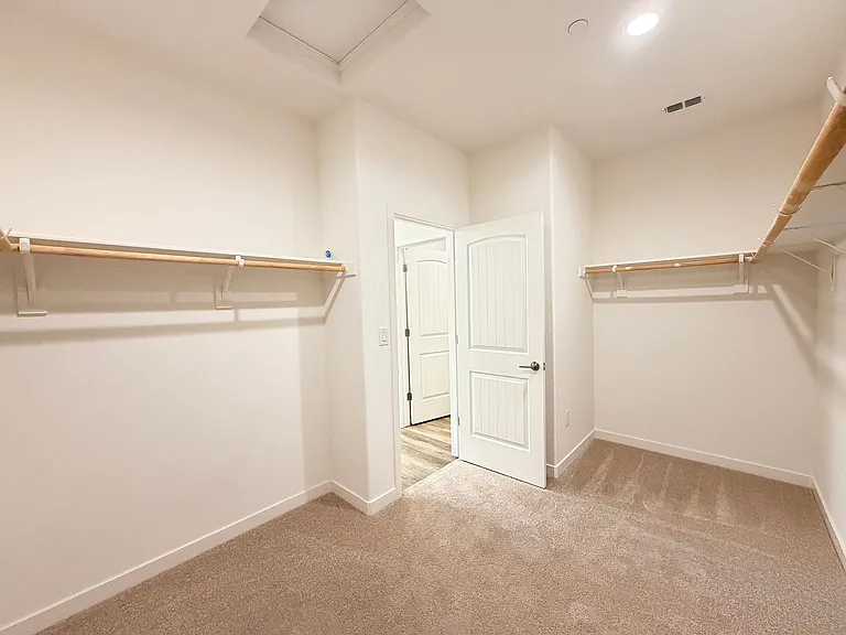 1858 Morro Ct — Photo 33