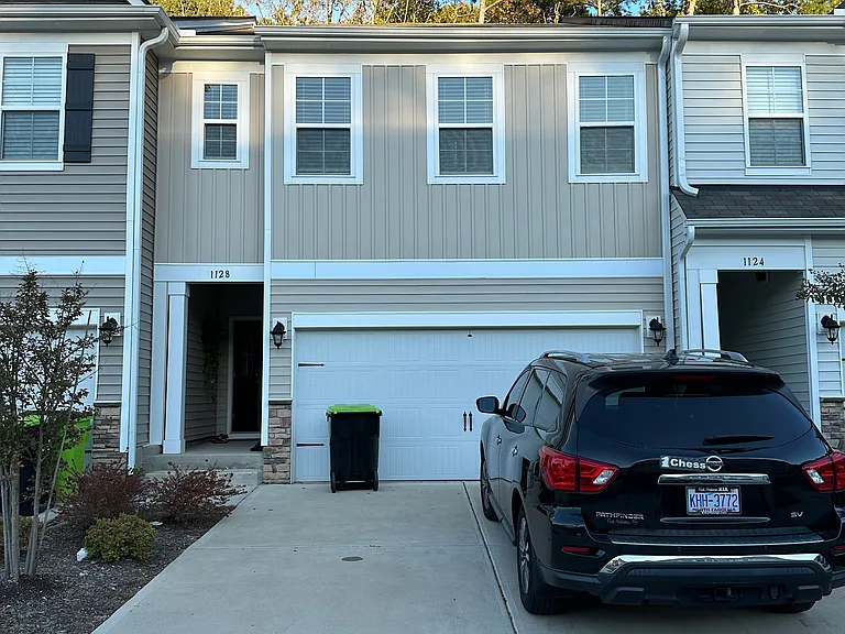 1128 Grenshaw Dr — Photo 17