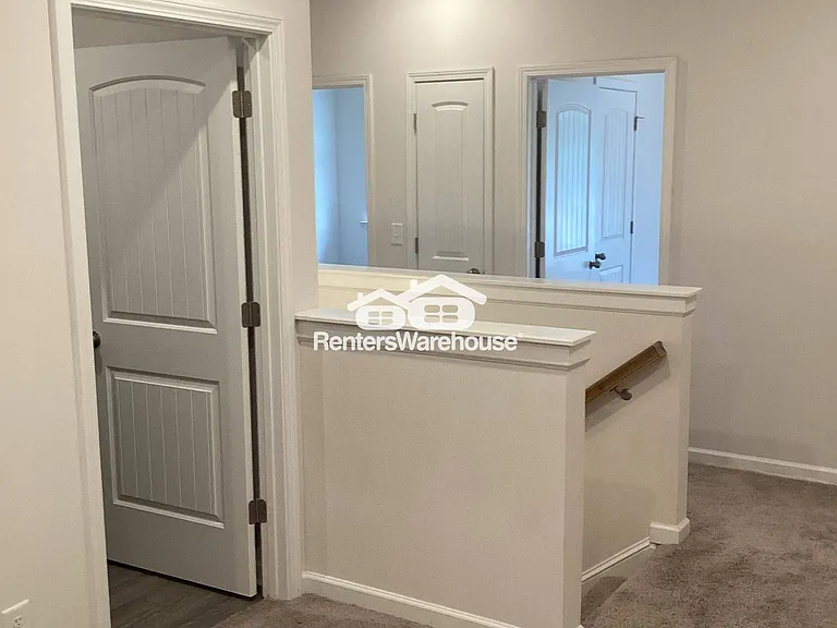 1132 Chastain Dr — Photo 11