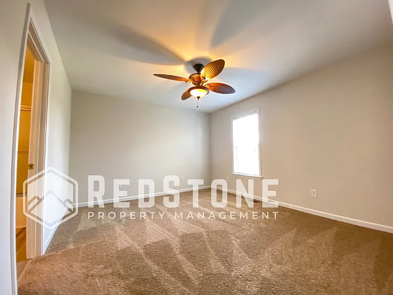 3903 Johns Creek Dr — Photo 18
