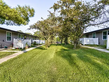 Rolling Meadows - 105 Rolling Meadows Dr Delaware OH (2 units