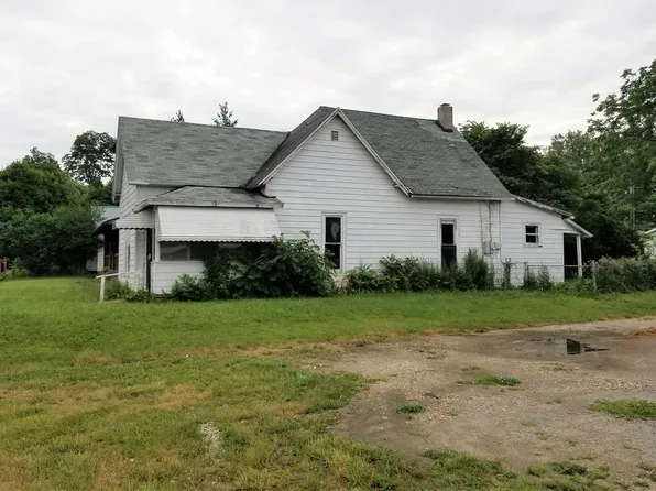 1319 E Jackson St, Muncie, IN 47305