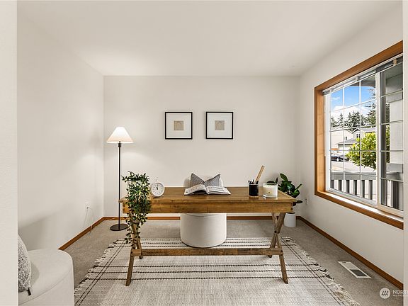 4th image of 7915 207th Street Ct E