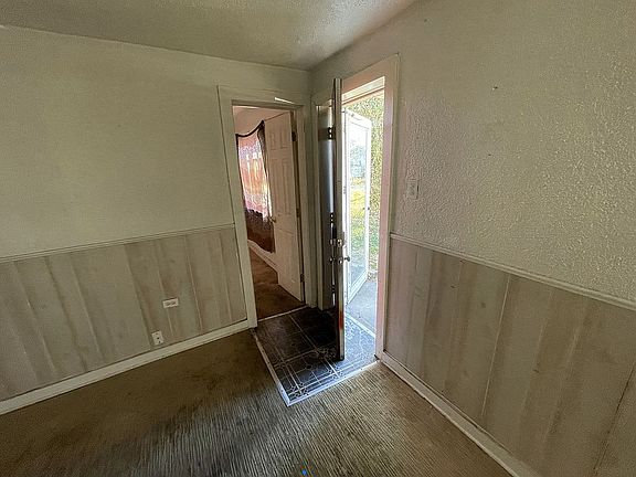 2nd image of 7605 Church Ln
