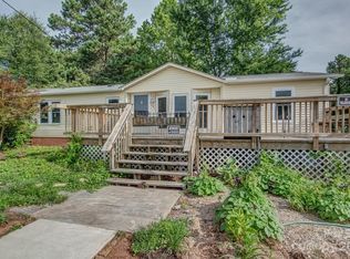 1003 Ashebrook Park Rd, Dallas, NC 28034