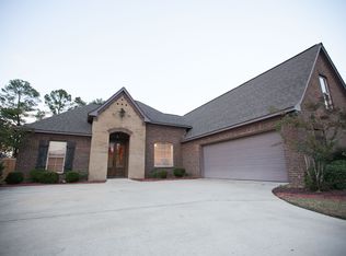 115 Bridgeton Cir, Canton, MS 39046