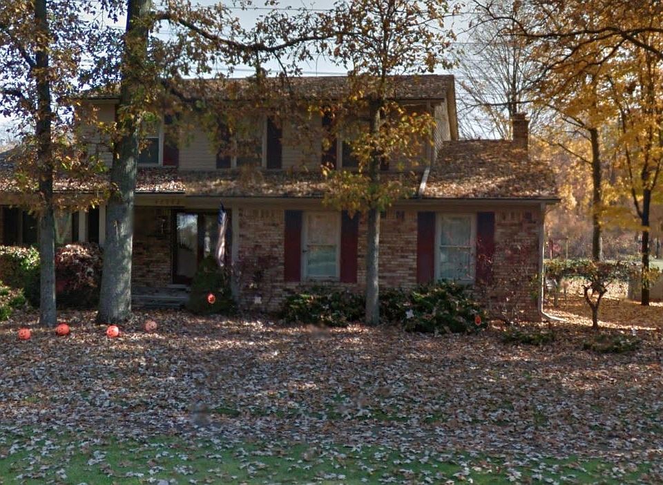 2nd image of 47992 Ben Franklin Dr
