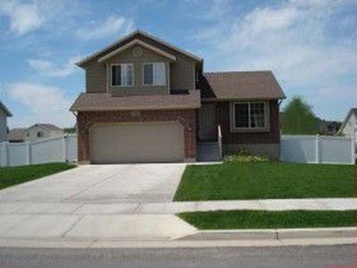 953 N 750 W, Clinton, UT, 84015
