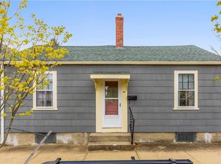 37 Burton St, Bristol, RI 02809