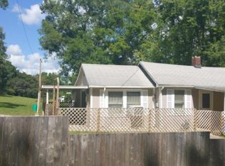 2425 N Pass Rd, Saint Joseph, MO 64503