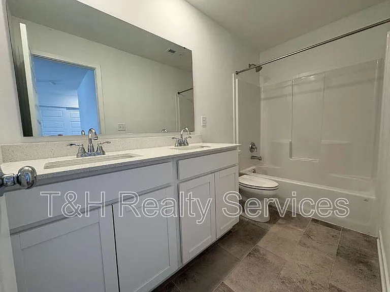 6831 Orchard Run Cir — Photo 23