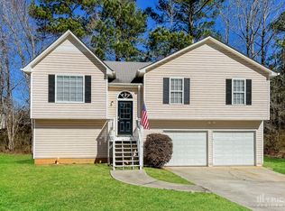 381 River Trace Dr, Villa Rica, GA 30180