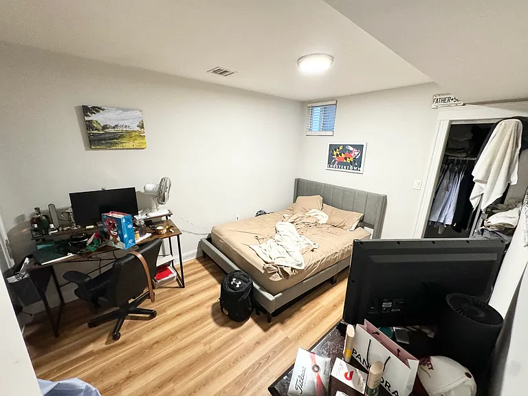 9 Grant St #1 — Photo 4