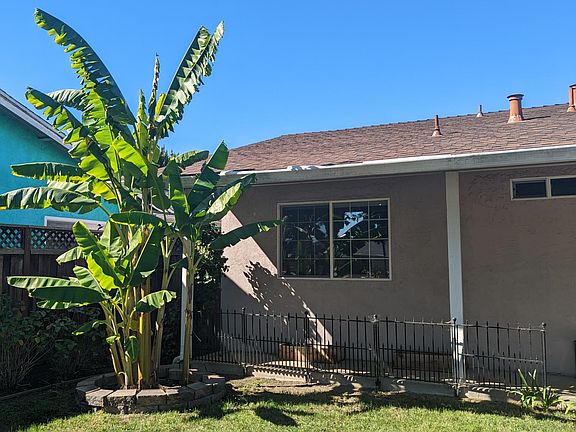 3rd image of 2466 Almaden Blvd