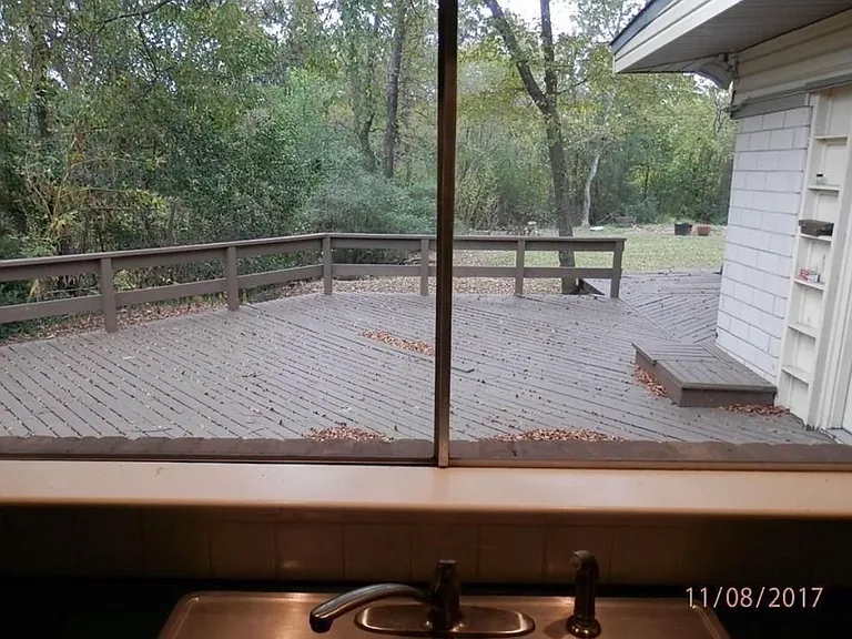 201 W Brookside Dr — Photo 19