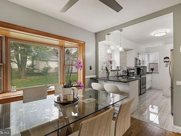 315 Marvin Rd — Photo 5