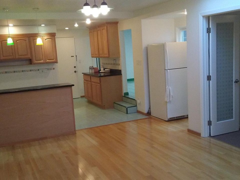 1st image of 243 Dublin St