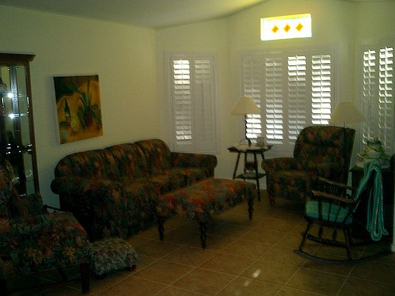 FORMAL LIVING ROOM
