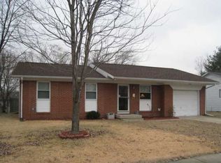 10104 Meadowlark Dr, Indianapolis, IN