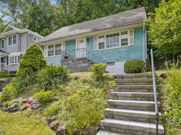 28 Halsted St, Verona Twp., NJ 07044